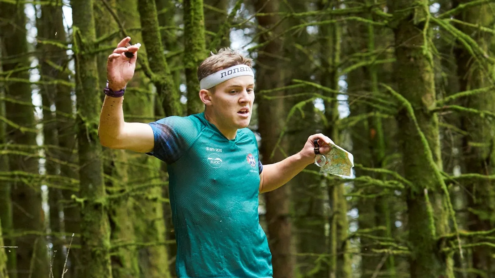 Alastair Thomas competing